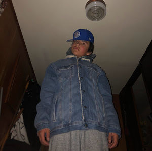 Meet your Posher, Robert